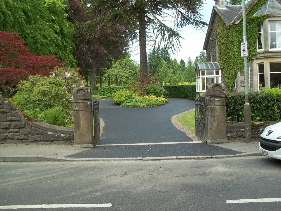 Tarmac Driveway